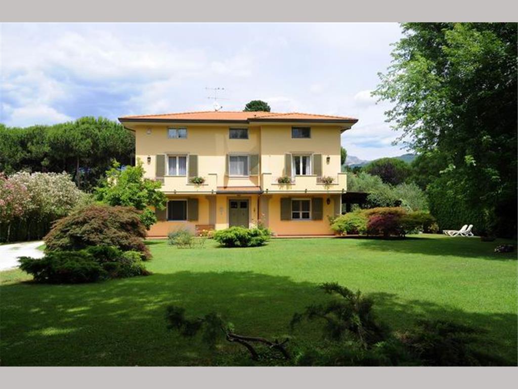 Villa Singola in  Vendita Ronchi 